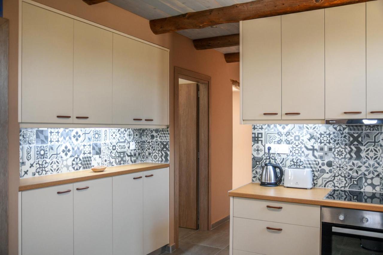 Arismari Villa - Heated Private Pool Episkopi  Экстерьер фото