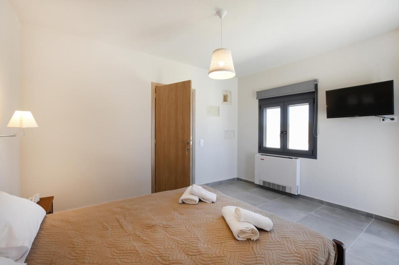 Arismari Villa - Heated Private Pool Episkopi  Экстерьер фото